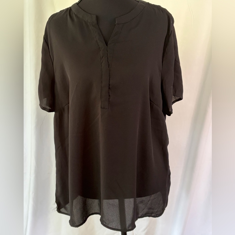 Zac & Rachel Elegant Black‎ Blouse